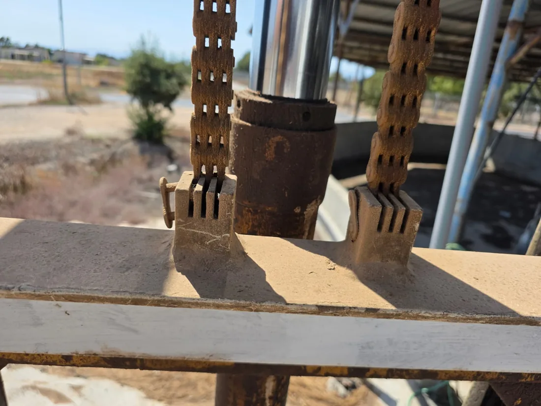 קורוזיה כבדה בשרשרת הרמה